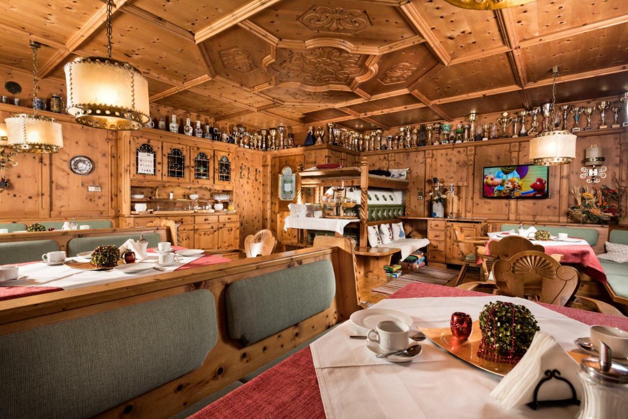 Sporthaus Troger Hotel Санкт Якоб ин Дефереген Екстериор снимка