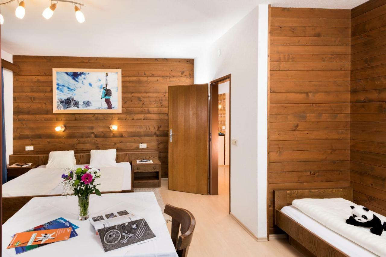 Sporthaus Troger Hotel Санкт Якоб ин Дефереген Екстериор снимка